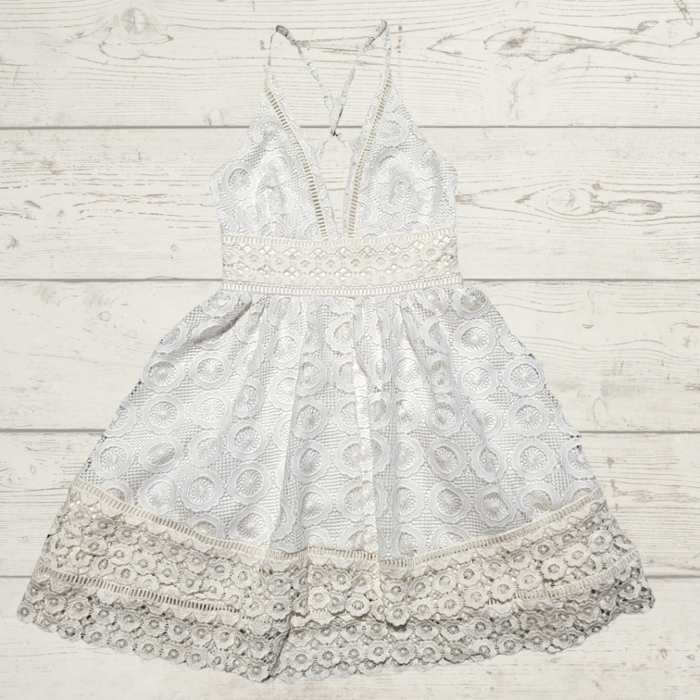 Lovers+Friends Moondance Dress in Ivory - Picture 2 of 9